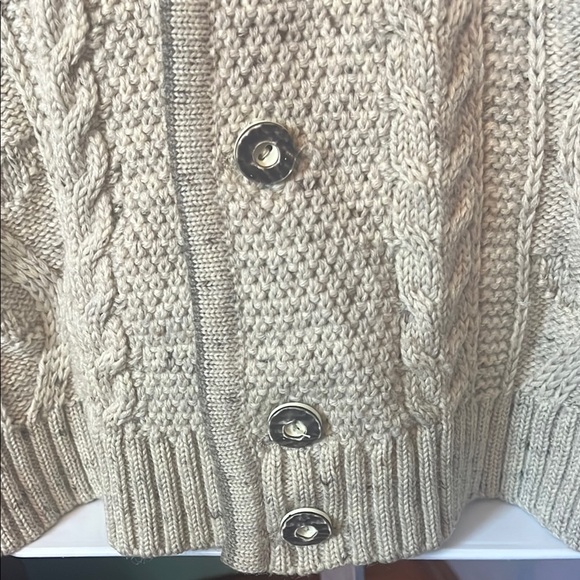 Vintage German made Cream Cable Knit Button-Up Vest - pure virgin wool - Picture 6 of 9